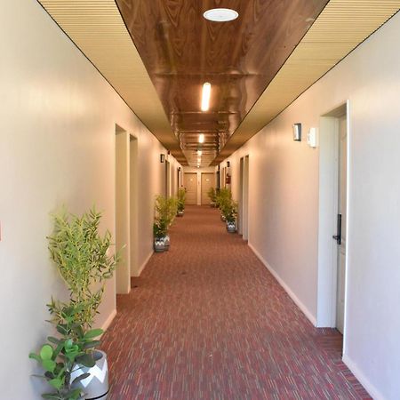 Отель Bulabard Wailoaloa Нанди Экстерьер фото